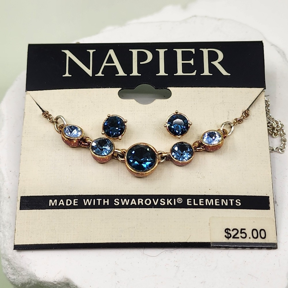 Napier Swarovski Elements Blue Crystal Necklace Earrings Set Gold Tone Statement